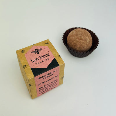 Honigpraline Erdbeere mit Vollmilchschokolade