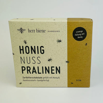Neun Honigpralinen Nuss in Geschenkverpackung